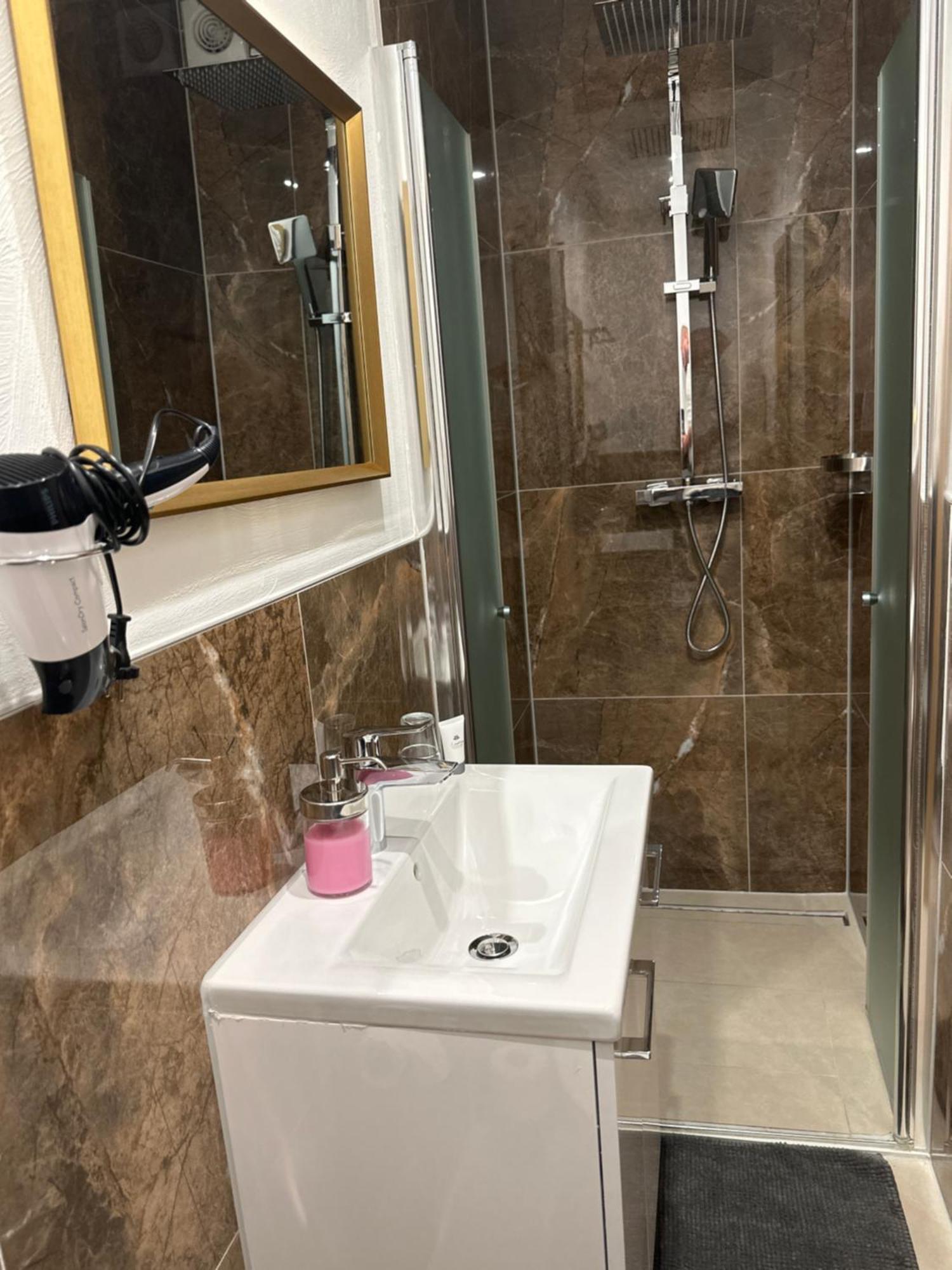 Hotel Bouzid - Laatzen Екстер'єр фото