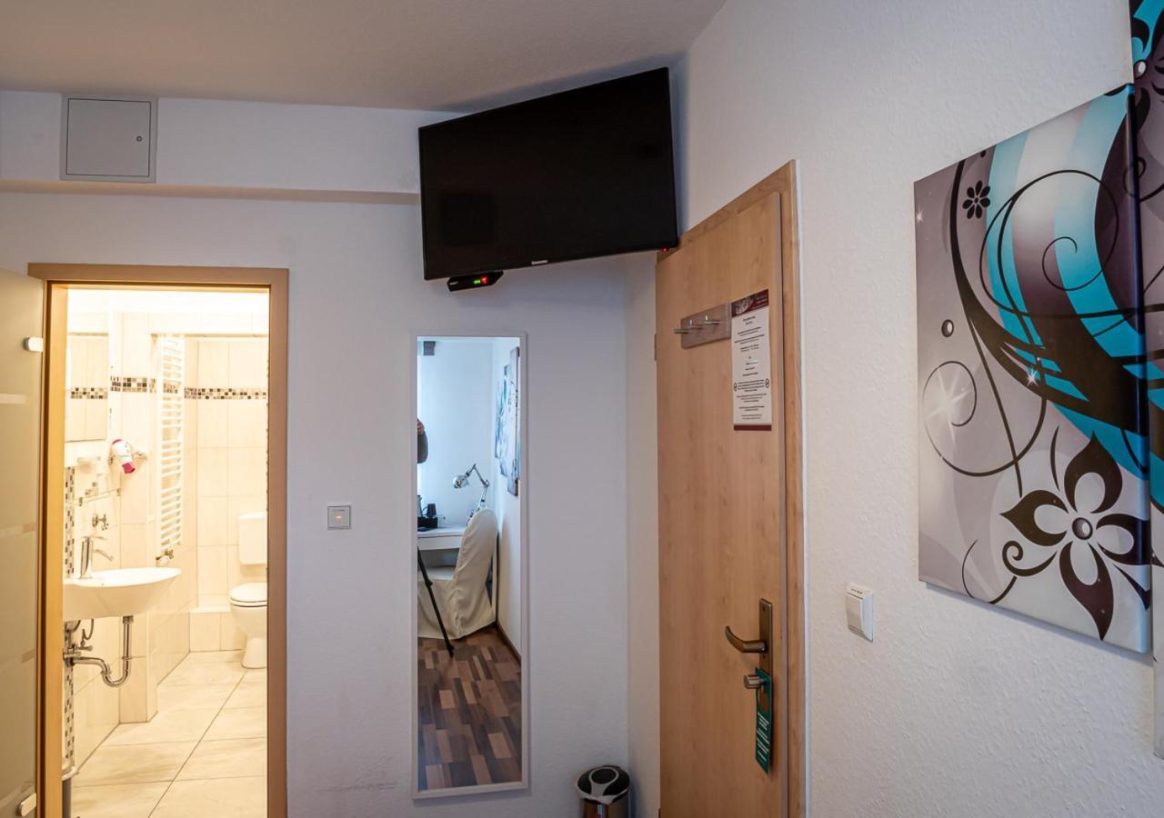 Hotel Bouzid - Laatzen Екстер'єр фото