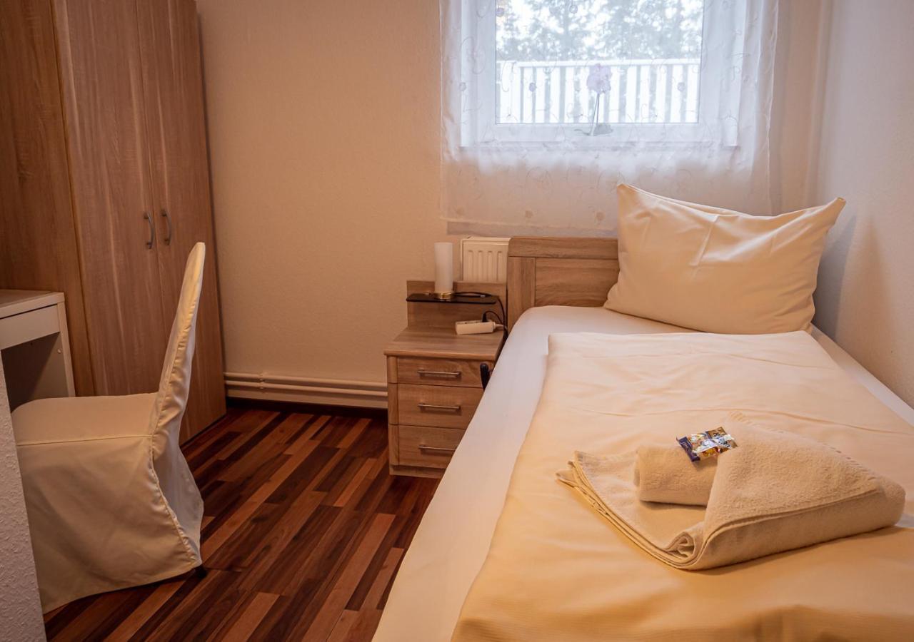 Hotel Bouzid - Laatzen Екстер'єр фото