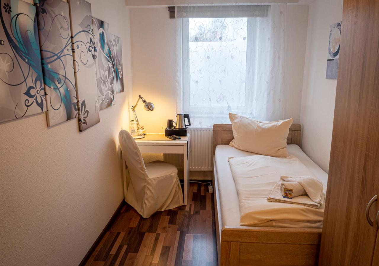 Hotel Bouzid - Laatzen Екстер'єр фото